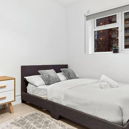 Holiday Home Near Kings Cross Sleep 12 Sp7 Londres Exterior foto